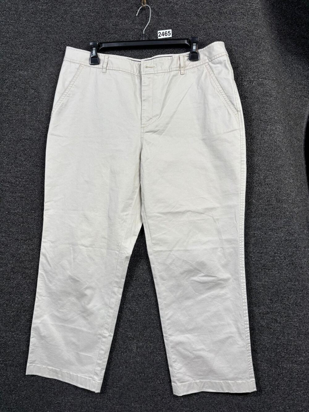 L.L. Bean Chino Khaki Pants Womens Size 14 Beige Favorite Fit Straight Leg